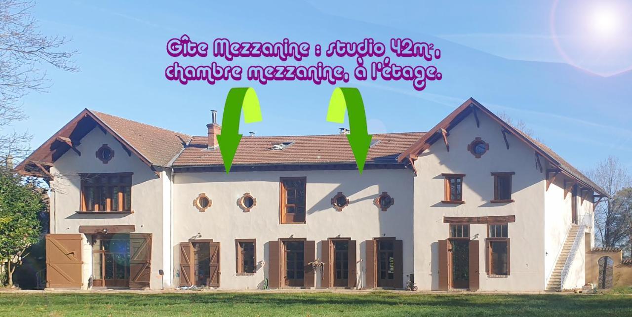 Aux Domaines D'Automne Apartment Peronnas ภายนอก รูปภาพ